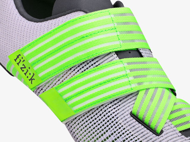 Fizik R2 VENTO POWERSTRAP AEROWEAVE 2(フィジーク R2 ヴェント