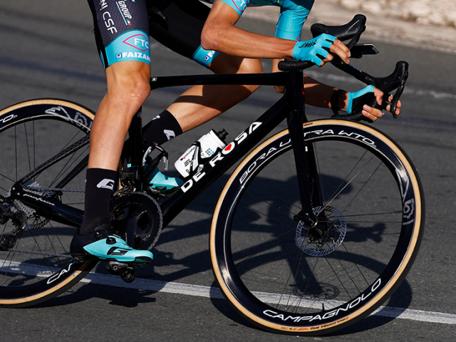 CAMPAGNOLO BORA ULTRA WTO 45 C23 DISC 新型 Bora Ultra WTO 45 C23 Disc Brake Black Chrome