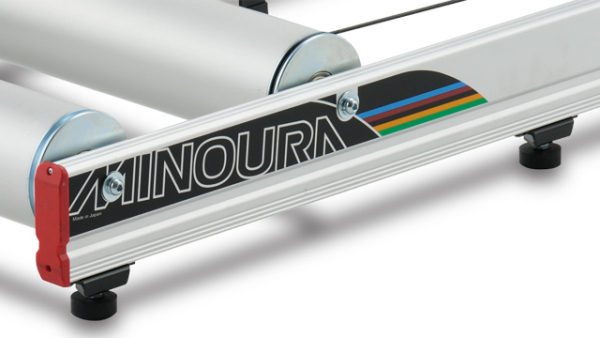 Live Roll R800 3本ローラー MINOURA LIVE ROLL R800(ミノウラ ライブ ローラー) 3本ローラー