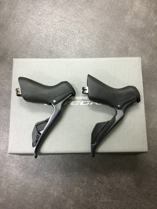 大特価】SHIMANO (シマノ) ULTEGRA ( アルテグラ ) ST-R8150 Di2 2×12s