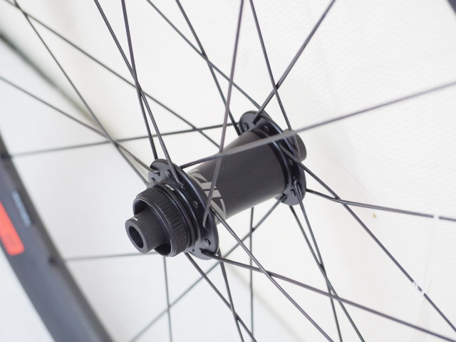 ZIPP 303 Firecrest Tubeless Disc 前後セット ( ジップ 303