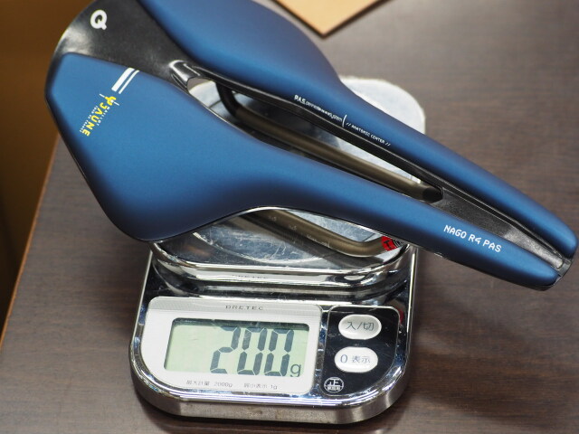 Prologo NAGO R4 PAS TIROX マイヨジョーヌモデル prologo ( プロロゴ ) サドル NAGO R4 PAS TIROX ( ナゴ R4 パス