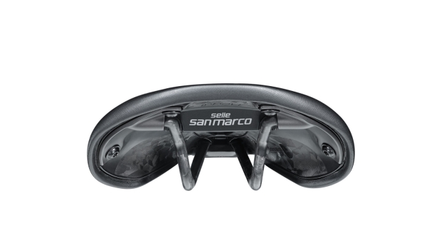 送料無料】SELLE SANMARCO REGAL Short Full-fit Carbon FX