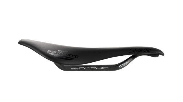 selle sanmarco ショートフィットサドル CFX WIDE 送料無料】SELLE SANMARCO SHORTFIT 2.0 Open-Fit Carbon Fx（セラ