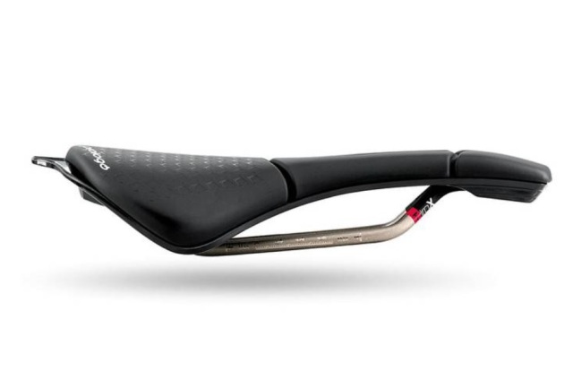 PROLOGO 「プロロゴ」 SCRATCH M5 PAS TIROX サドル prologo ( プロロゴ ) サドル SCRATCH M5 PAS TIROX