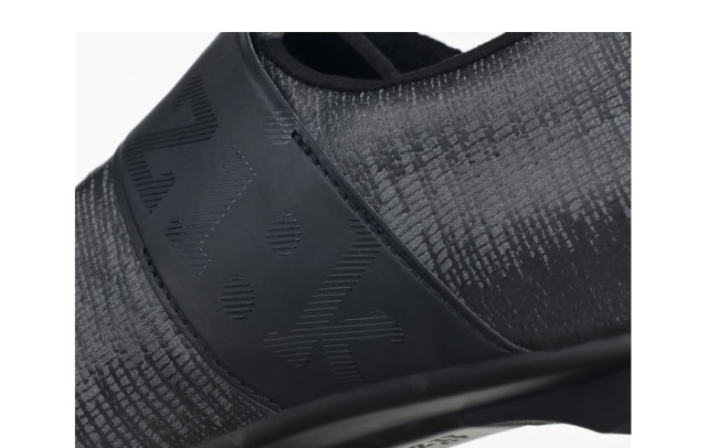 Fizik VENTO INFINITO KNIT CARBON 2 WIDE (フィジーク ヴェント イン