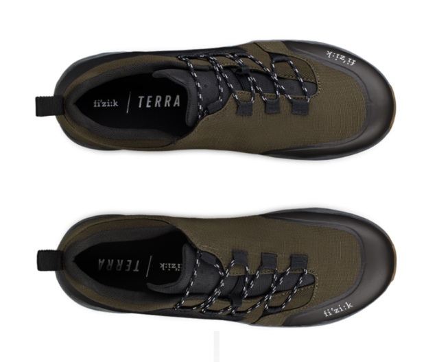 Fizik TERRA ERGOLACE X2 (フィジーク テラ エルゴレース ) シューズ