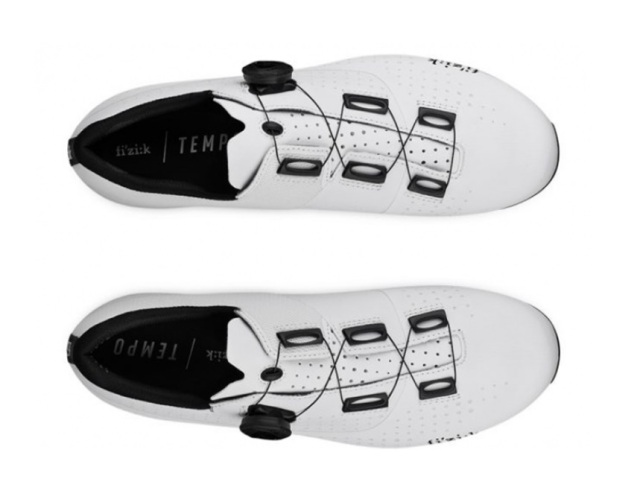 Fizik TEMPO OVERCURVE R4 (フィジーク テンポ オーバーカーブ