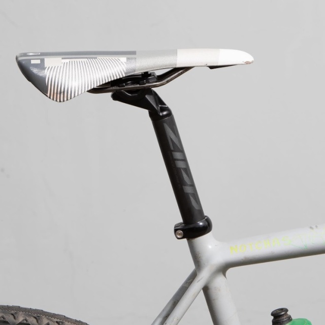 ZIPP SERVICE COURSE シートポスト シルバー　今週限定！ ZIPP Service Course SEATPOST