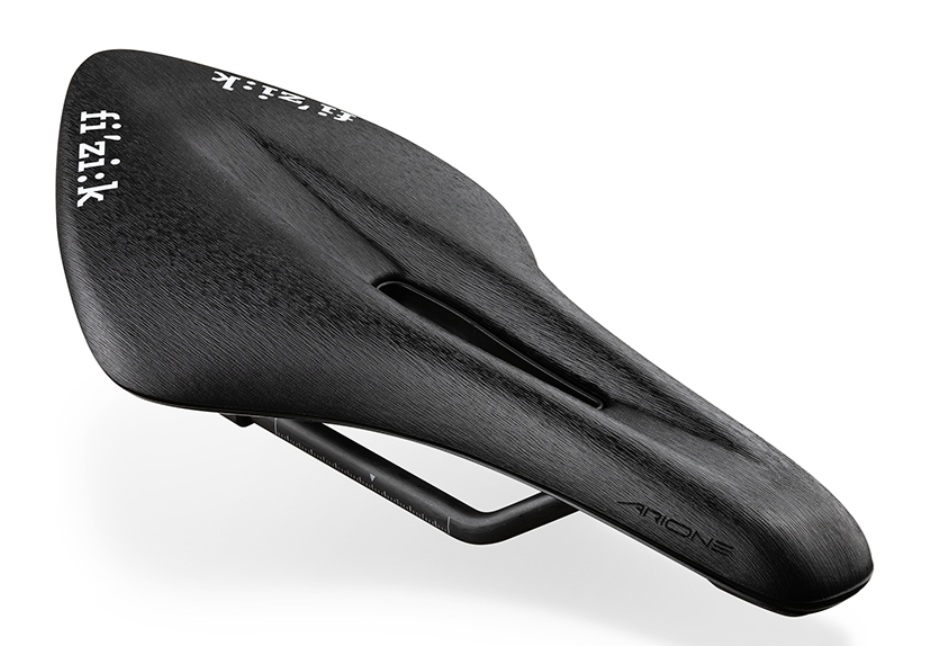 Fizik ARIONE VENTO R1 Light カーボンレール (フィジーク アリオネ ベント R1 ライト ) サドル