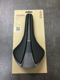 【大特価】Fizik ANTARES VERSUS EVO (フィジーク アンタレス ヴァーサス ) 146mm サドル