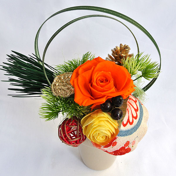 和風アレンジ　プリザーブドフラワー「雅」迎春　リモーネ