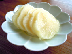 【埼玉】　皮付べったら漬け　１／２カット