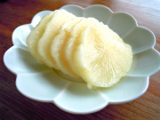 【埼玉】　皮付べったら漬け　１／２カット