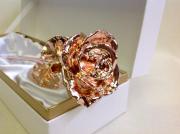 豊橋の花屋はなふじつつじが丘店｜究極のフラワーギフト・本物の薔薇ピンクゴールドローズ・プリザーブドフラワー