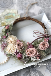 結婚式のフラワー電報に！シャビーシックなハーフリース