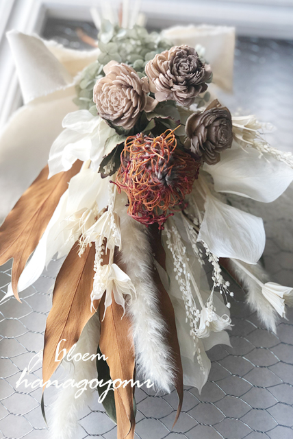 結婚式のお祝いに！ピンクッションのスワッグ