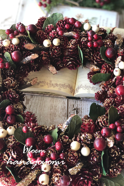 フラワー電報に！　たっぷり木の実とツゲリース