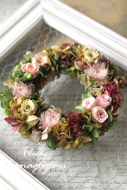 結婚式のフラワー電報に！オータムピンクリース　イーゼル付き