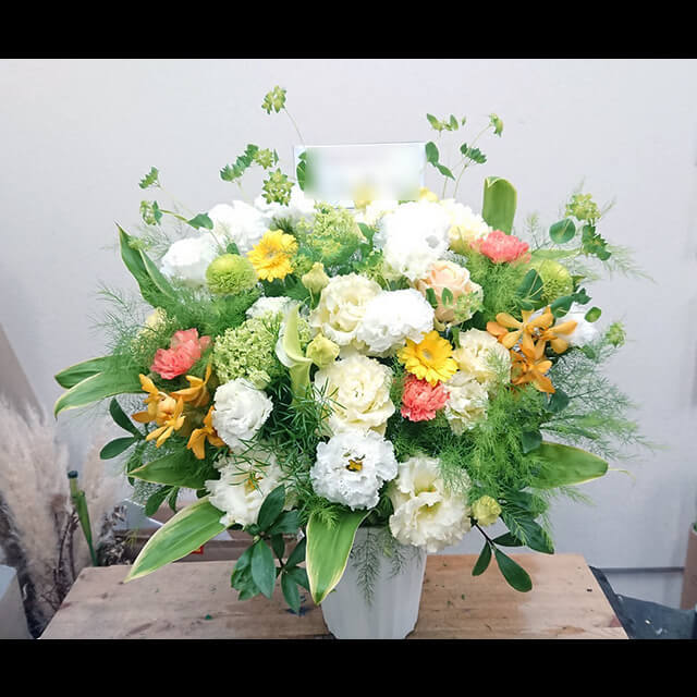 ＊*..レモン色のお花をいっぱい盛り込んで..＊°..ナチュラル　お花の贈り物 a06111.jpg