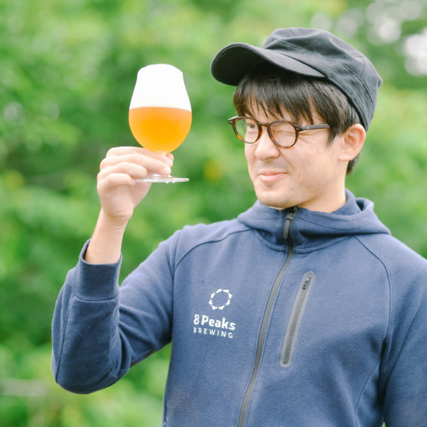 8Peaks BREWING