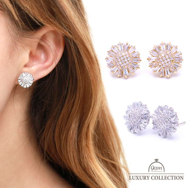 【最大2000円OFFクーポン】イヤリング キュービックジルコニア フラワー ゴールド シルバー ニッケルフリー 金属アレルギー 花 シンプル オフィス