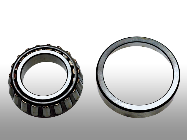 デルコ製フロントハブベアリング