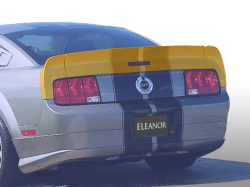 エレノア・トランクスポイラー