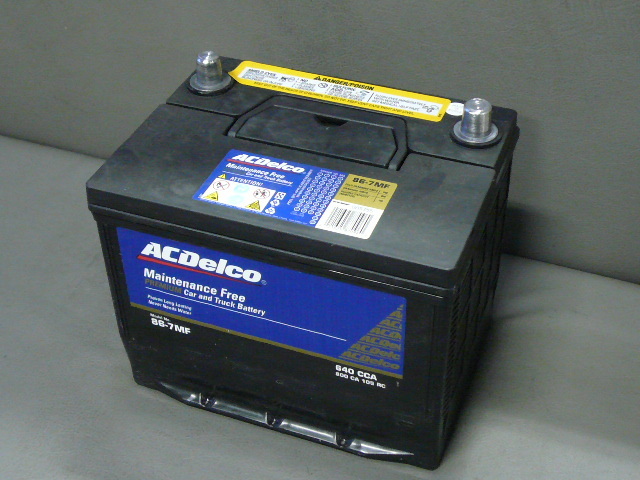 メンテナンスフリーバッテリー85h7mf/ACデルコ製