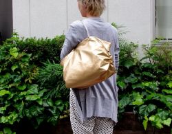 【超軽量チェーントートバッグ】　肩掛けトート　ゴールド色　大サイズ　日本製　GirierMore