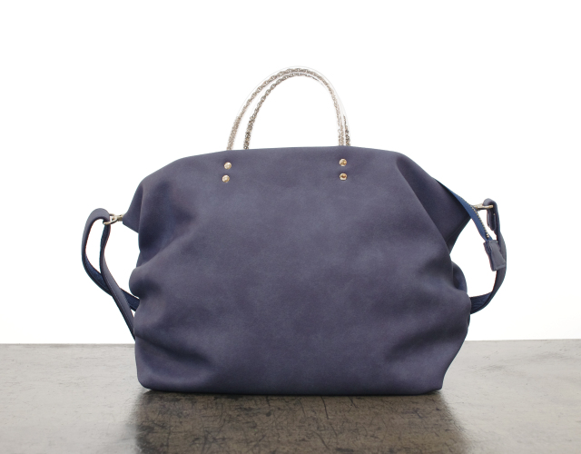 ☆新色【 超軽量チェーンバッグ 】 ミディアムサイズトート インディゴ