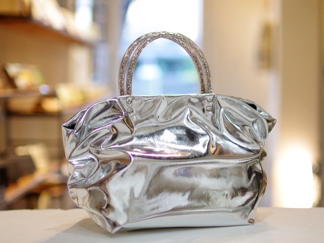 ☆キラキラ箔シルバー色☆【超軽量チェーンバッグ】ランチバッグ