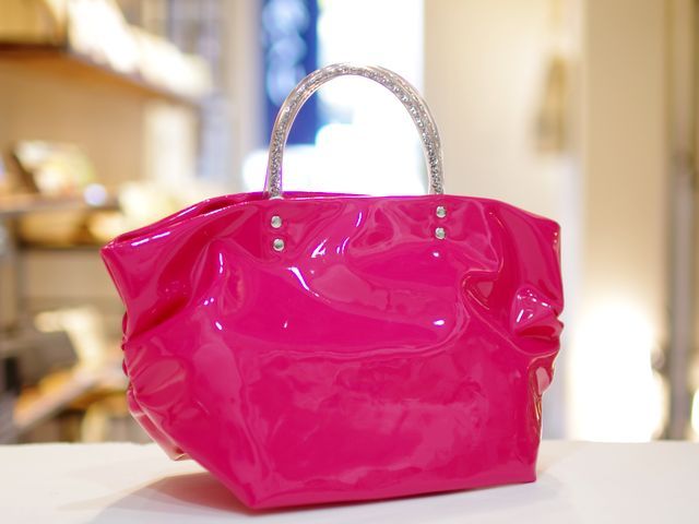 ☆ハンドメイド☆ ミニチュア チェーンバッグ エナメルピンク アウト