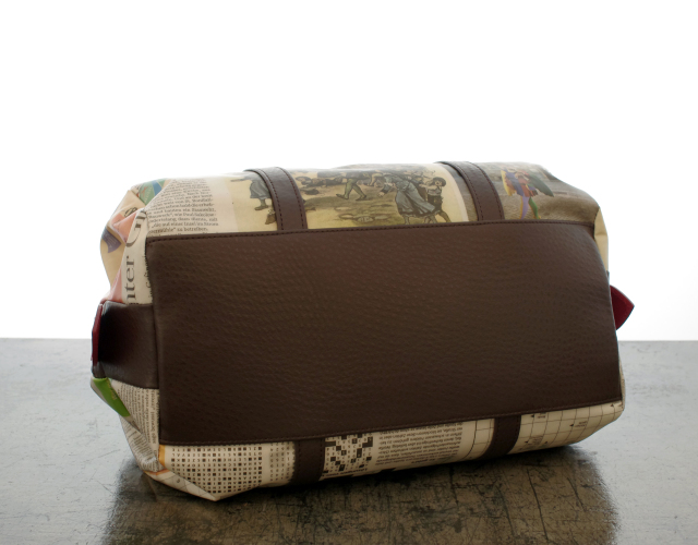 世界に一つだけのボストンバッグ】 ドイツ新聞柄 ミディアムボストン