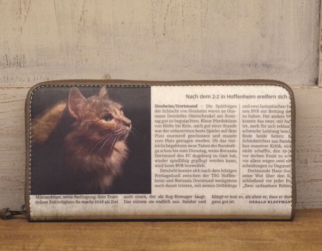 猫三昧》 【 SNS掲載商品 】 リサイクルペーパー&牛革 ラウンド 猫三昧》 【 SNS掲載商品 】 リサイクルペーパー&牛革 ラウンド