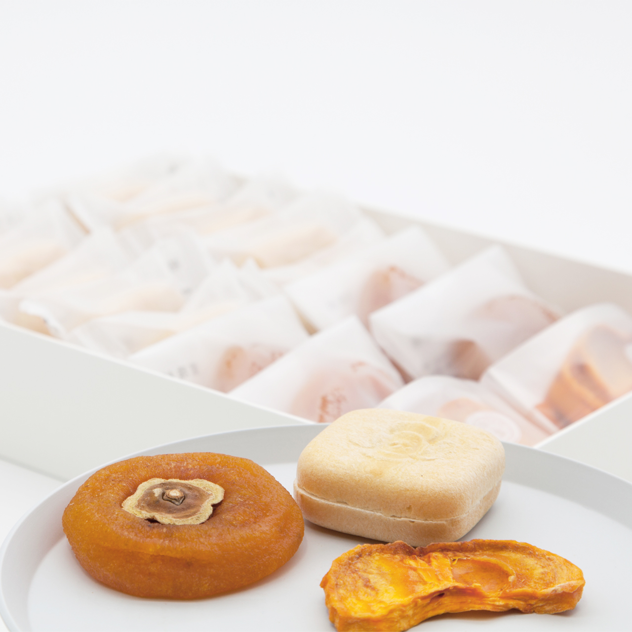 柿もなか×10　柿日和×2　蜜珠柿×4（5〜10月は冷蔵便）