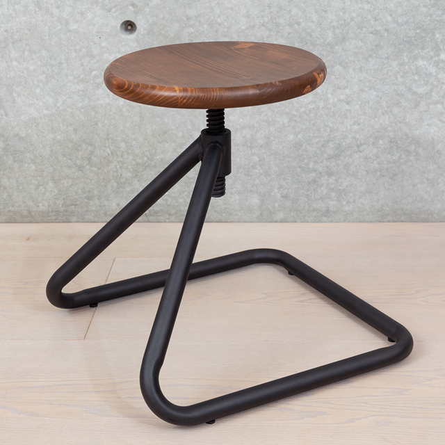 アイアンチェア