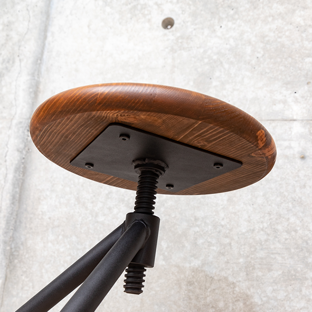 アイアンチェア