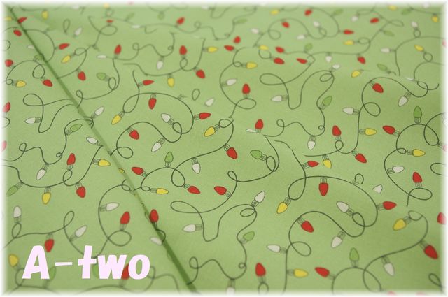 moda　DEER CHRISTMAS　Lights　グリーン　31165-13　（約110cm幅×50cm）
