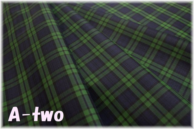 ナイロン先染 タフタ アクリルコーティング　チェック　グリーン　731Z-1　（約112cm幅×50cm）