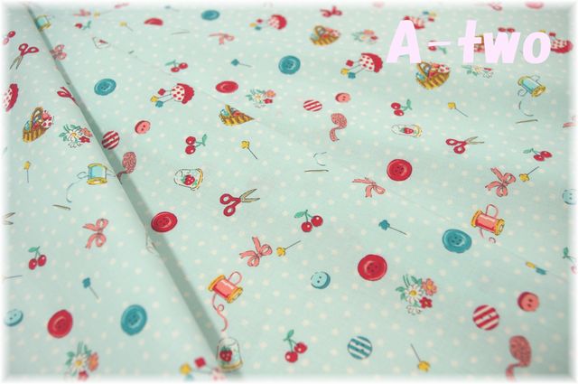 Happy Hands Sew Sweets　ブルー　AT829635-C　（約110cm幅×50cm）