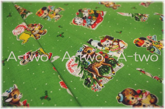 Riley Blake　Christmas Joys　Main　Green　C12250-G　（約110cm幅×50cm）