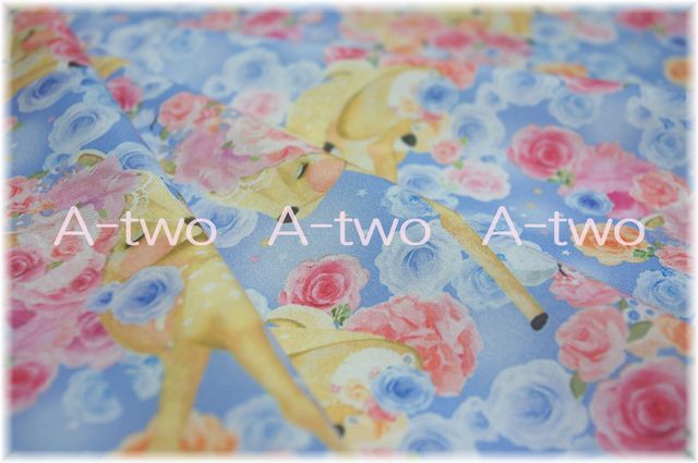 MICAEL MILLER　deer patch　（約110cm幅×50cm）