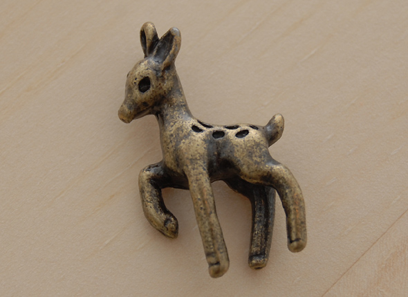 チャーム　バンビ