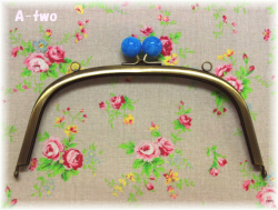 「FRUIT&FLOWER」　バラのバッグ用口金　18cm　ブルー　アンティーク