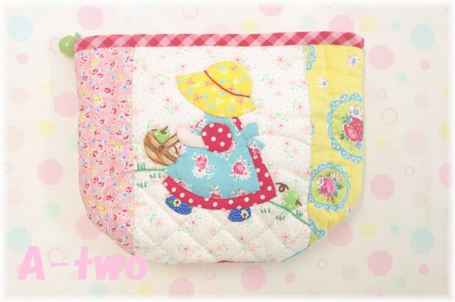 りんごとスーのポーチ・大