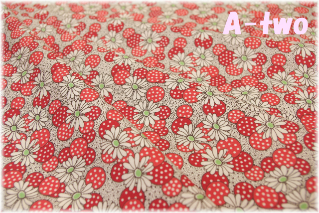 WINDHAM FABRICS　FEEDSACK　マーガレット　レッド　41872-1　（約110cm幅×50cm）