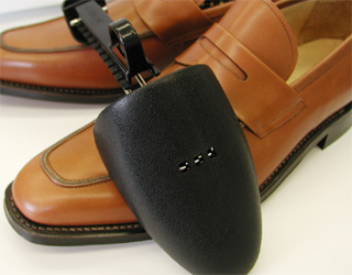 スライド式シューキーパー