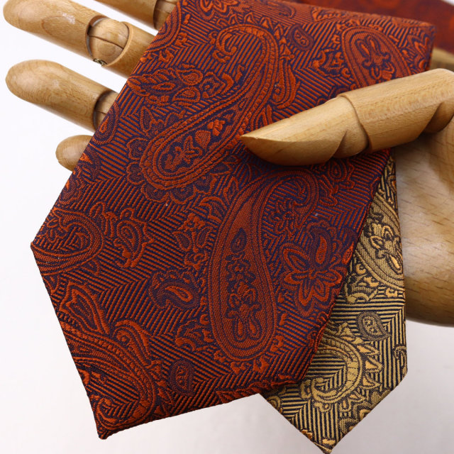 ウィンザーノット フェアファクス FAIRFAX ペイズリー無地 濃淡クレリック オレンジ シルク100% 日本製 ネクタイ 