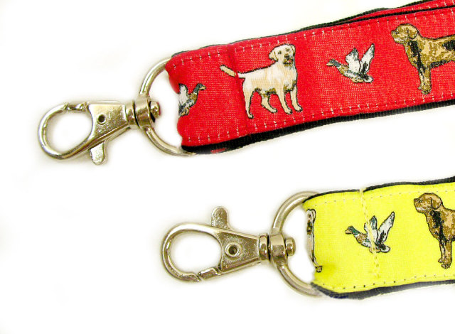 dunhill 犬の頭部モチーフ ストラップ dunhill 犬の頭部モチーフ ストラップ RafiCaro リード 幅広 犬 牛革